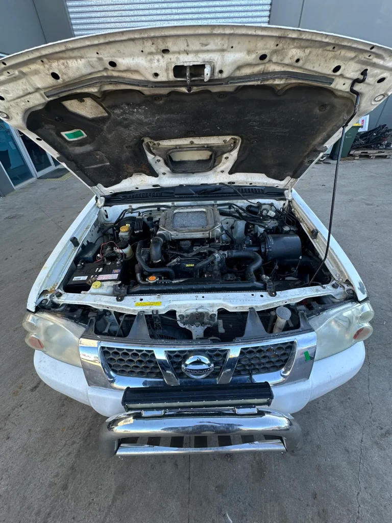 Nissan Navara 2012 White Man Diesel