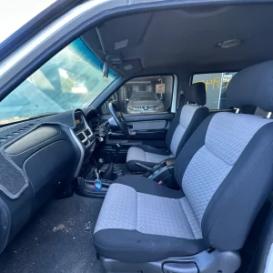 Nissan Navara 2012 White Man Diesel