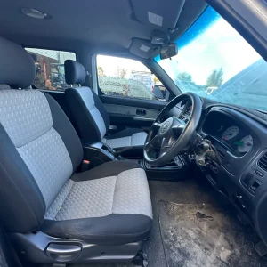 Nissan Navara 2012 White Man Diesel