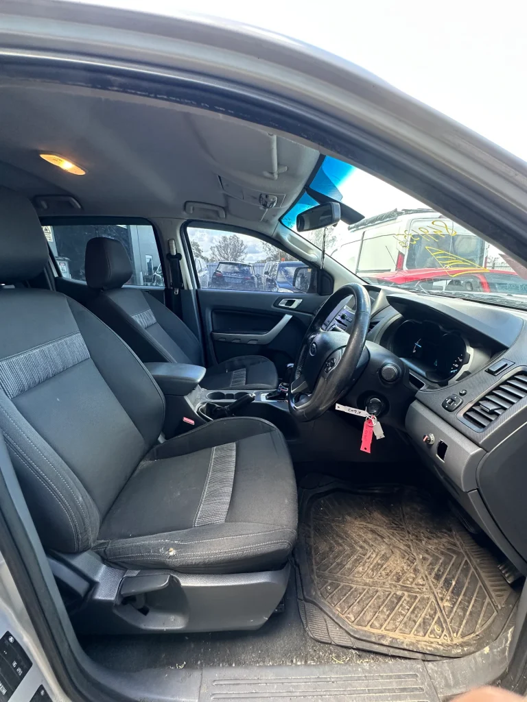 Ford Ranger 2013 Silver Auto Diesel