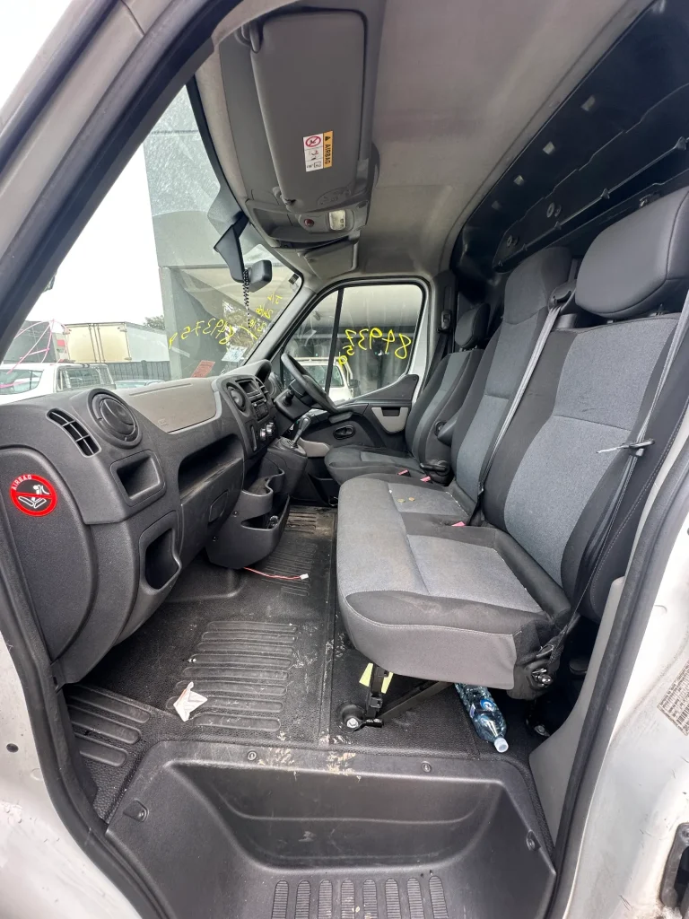 Renault Master 2017 White Auto Diesel