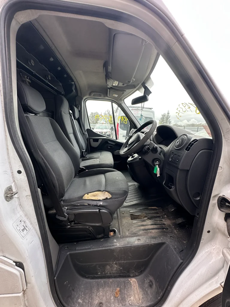 Renault Master 2017 White Auto Diesel