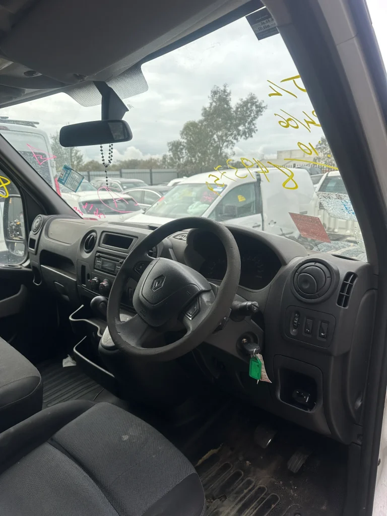 Renault Master 2017 White Auto Diesel