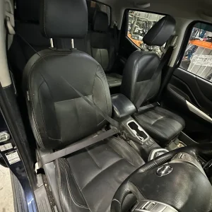 Nissan Navara 2018 Blue Auto Diesel