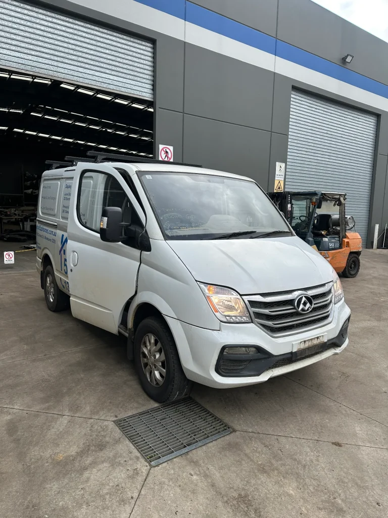 LDV V80 2019 White Auto Diesel