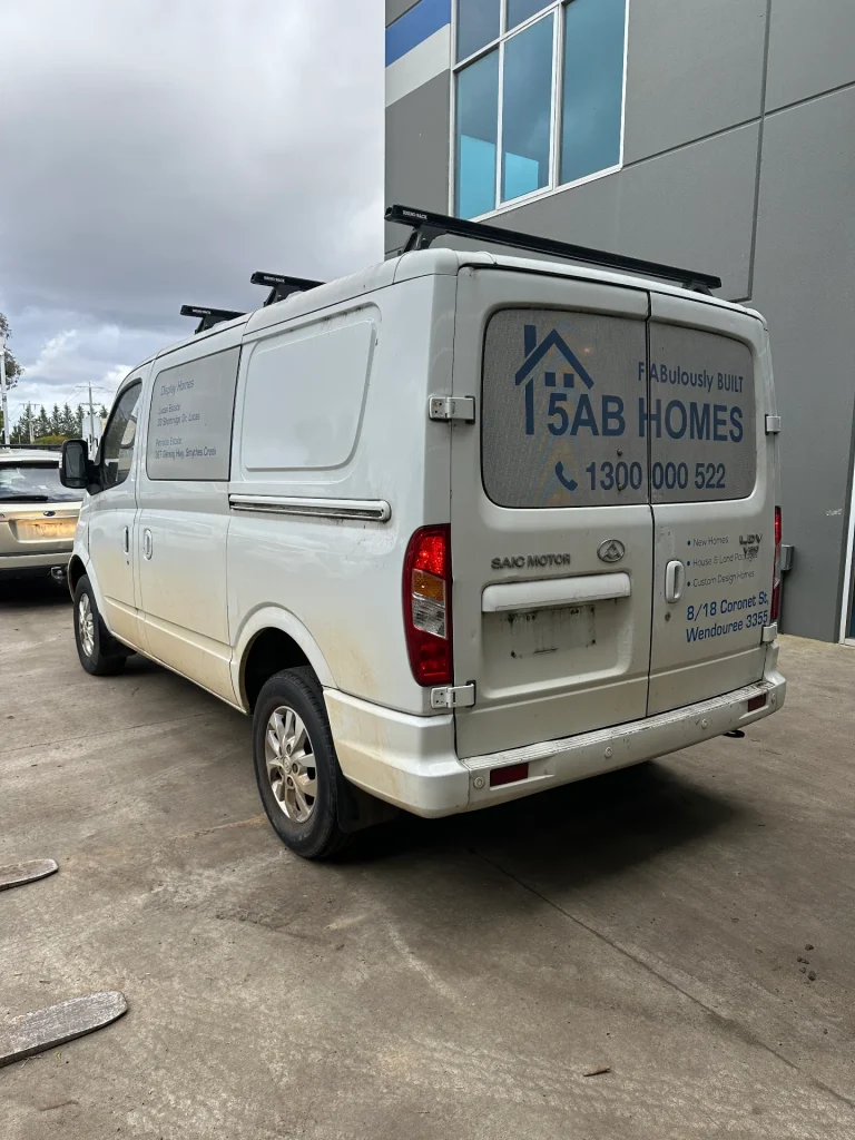 LDV V80 2019 White Auto Diesel