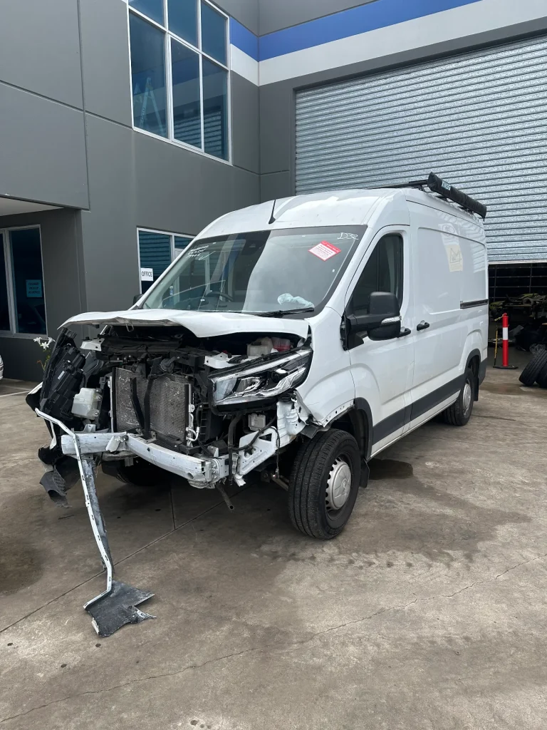 LDV Deliver 9 2023 White Auto Diesel