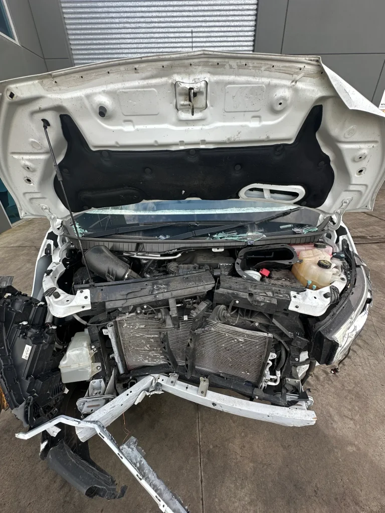 LDV Deliver 9 2023 White Auto Diesel