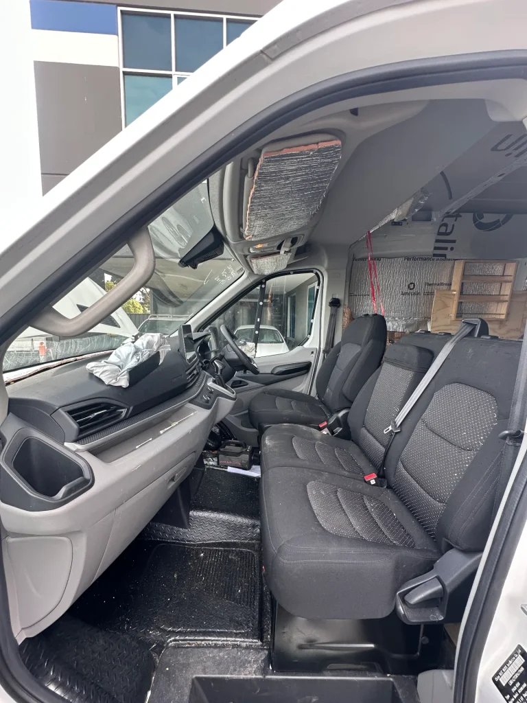 LDV Deliver 9 2023 White Auto Diesel
