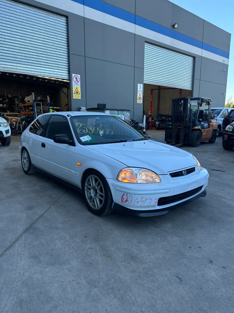 Honda Civic 1997 White Auto Petrol