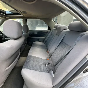 Toyota Camry 2000 Silver Man Petrol