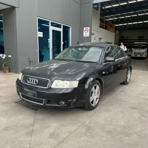Audi A4 2003 Black Man Petrol
