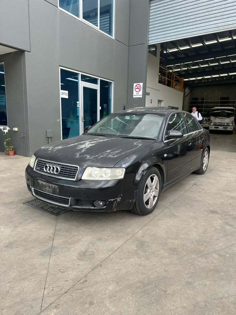 Audi A4 2003 Black Man Petrol