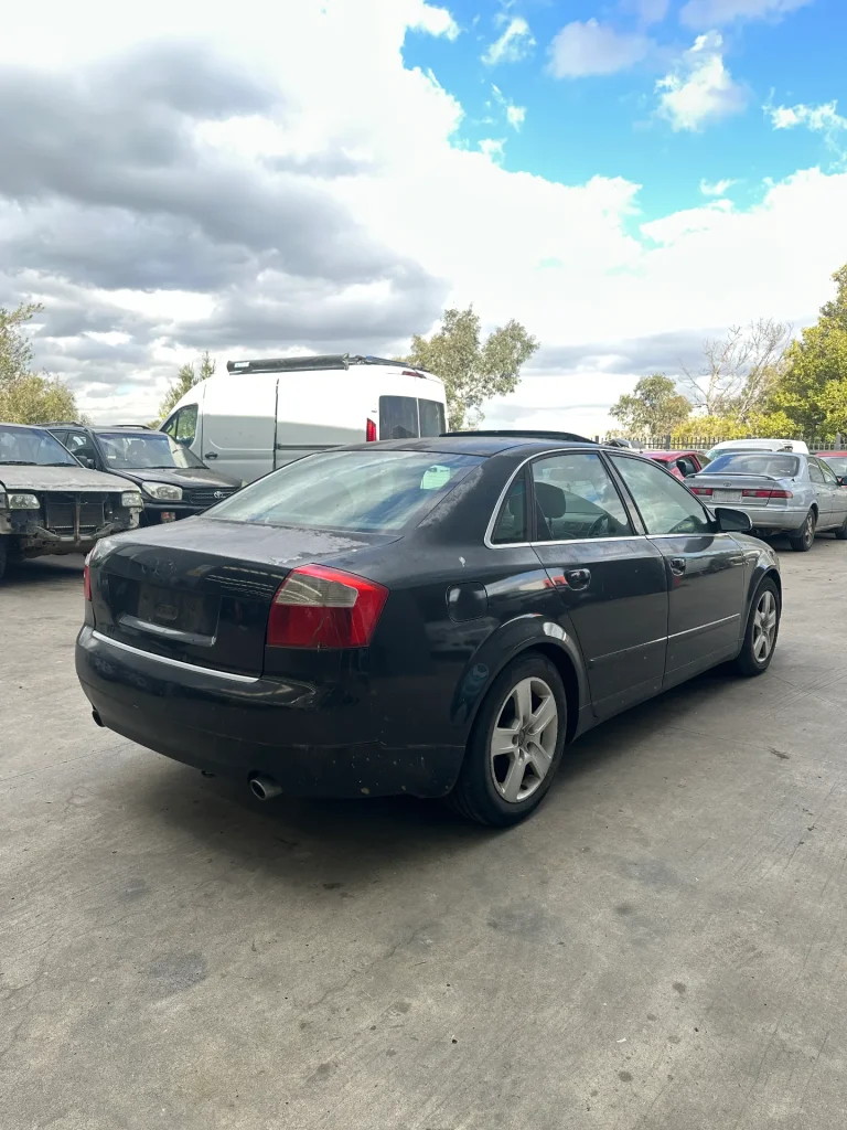 Audi A4 2003 Black Man Petrol