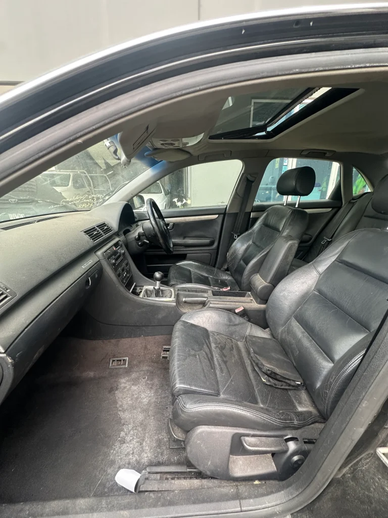 Audi A4 2003 Black Man Petrol