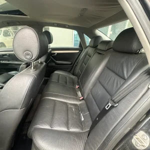 Audi A4 2003 Black Man Petrol