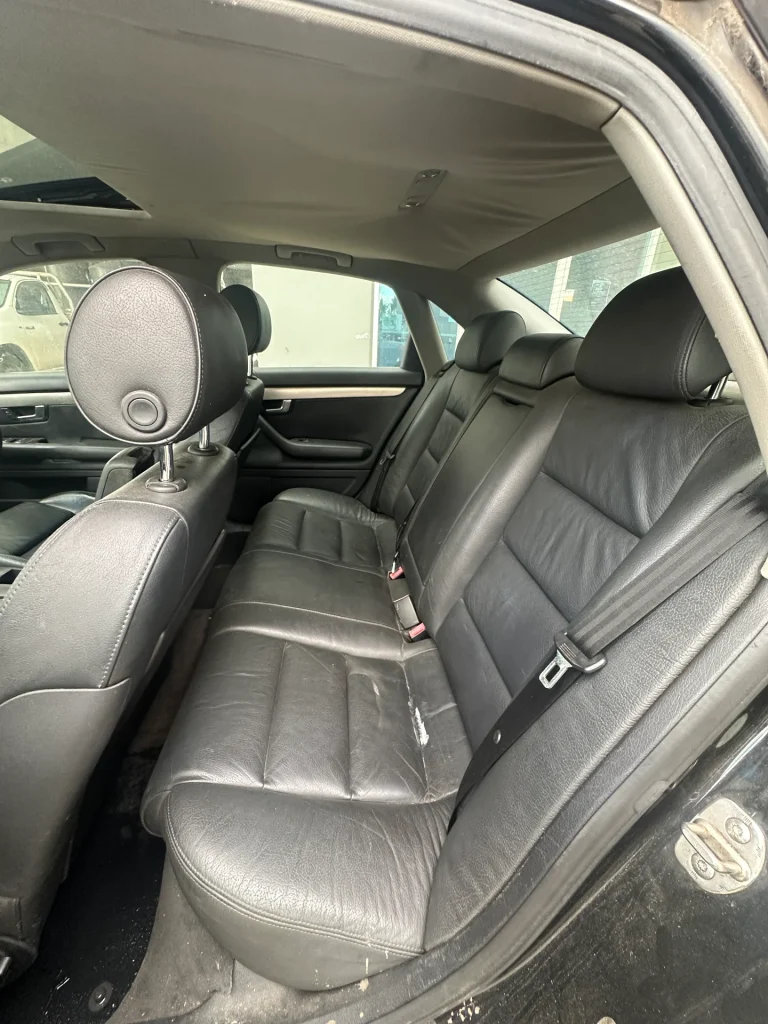 Audi A4 2003 Black Man Petrol