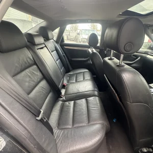 Audi A4 2003 Black Man Petrol