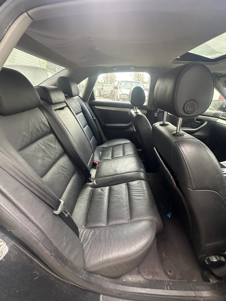 Audi A4 2003 Black Man Petrol