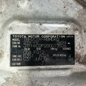 Toyota Hiace 2006 White Man Petrol