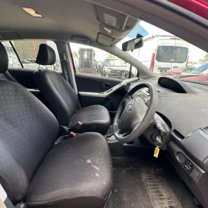 Toyota Yaris 2006 Red Auto Petrol