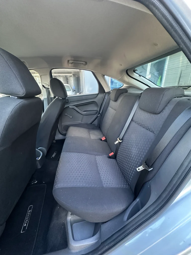 Ford Focus 2007 Silver Auto Petrol