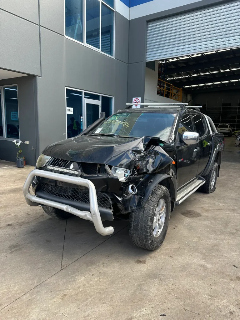 Mitsubishi Triton 2009 Black Man Diesel