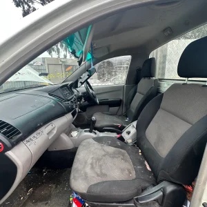 Mitsubishi Triton 2010 White Auto Diesel