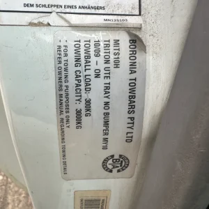 Mitsubishi Triton 2010 White Auto Diesel