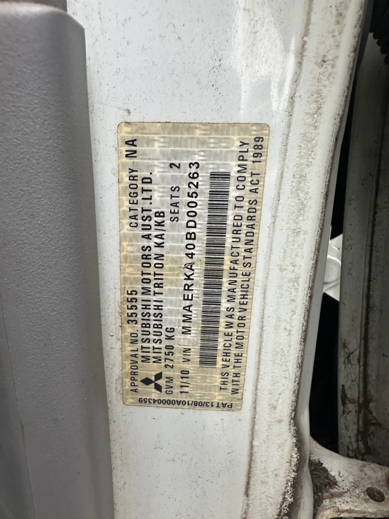 Mitsubishi Triton 2010 White Auto Diesel