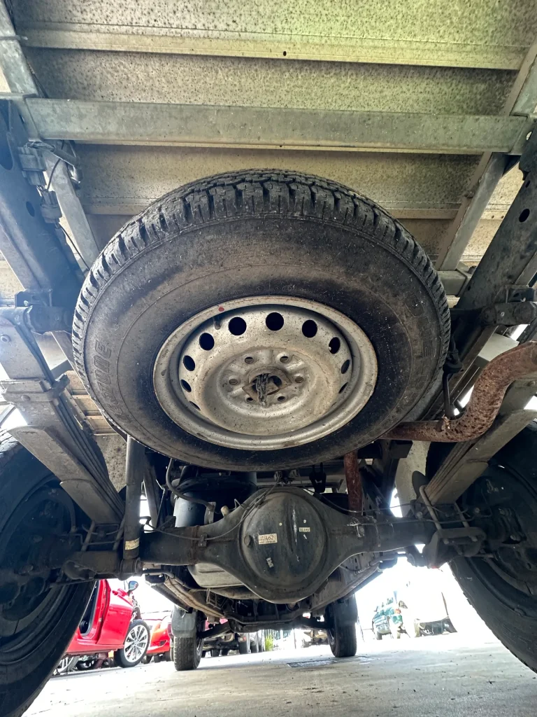 Mitsubishi Triton 2013 White Man Diesel
