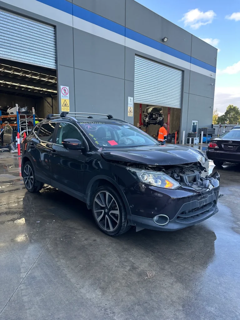 Nissan QASHQAI 2016 Purple Auto Petrol