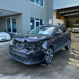 Nissan QASHQAI 2016 Purple Auto Petrol