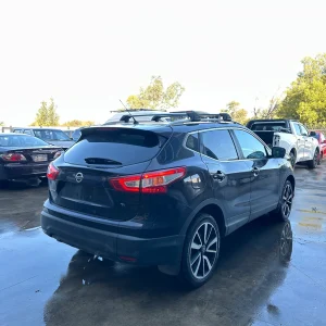 Nissan QASHQAI 2016 Purple Auto Petrol