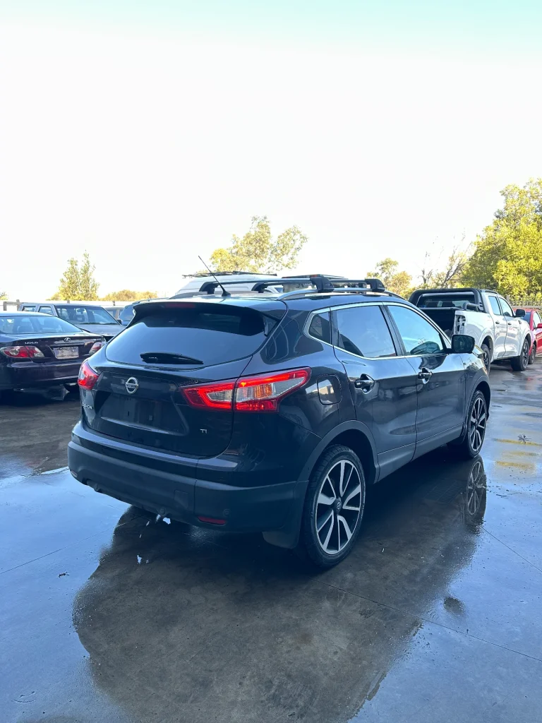 Nissan QASHQAI 2016 Purple Auto Petrol