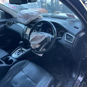 Nissan QASHQAI 2016 Purple Auto Petrol