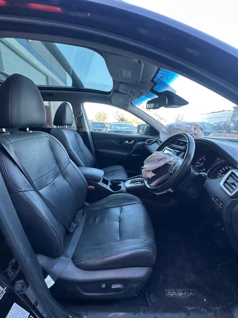 Nissan QASHQAI 2016 Purple Auto Petrol