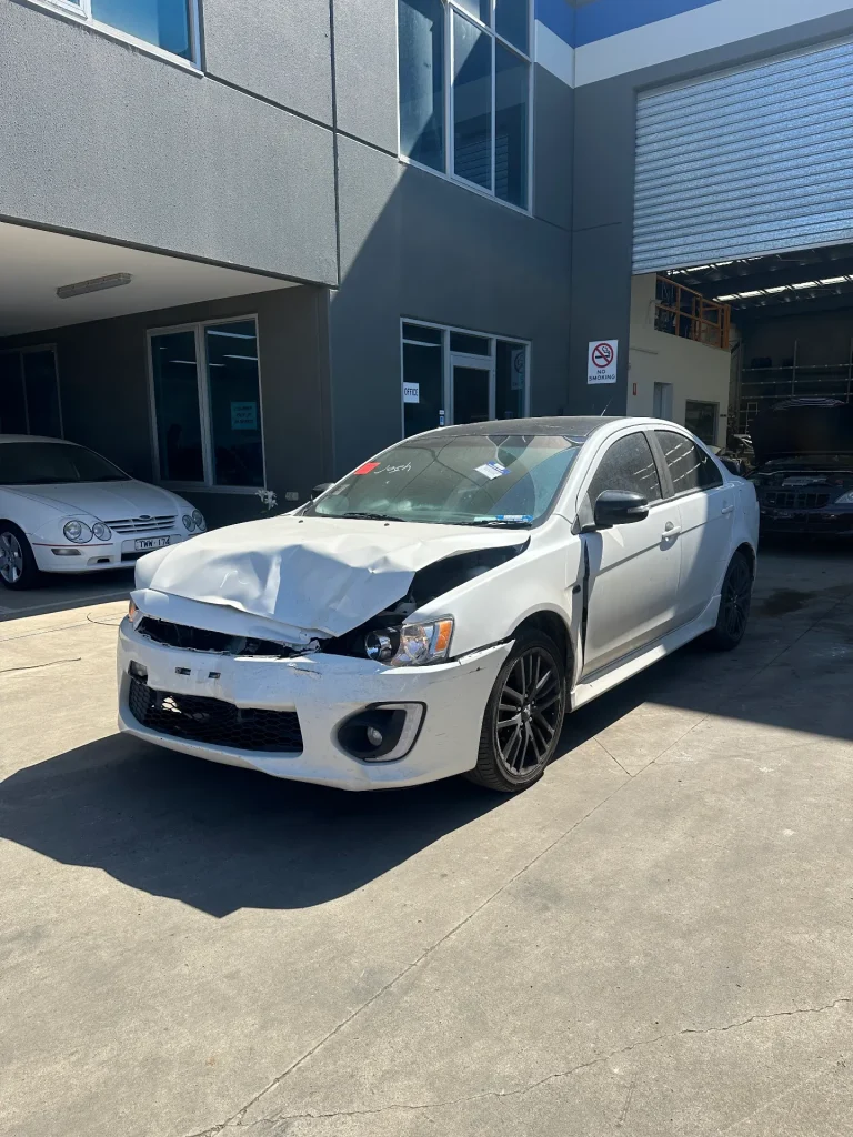 Mitsubishi Lancer 2017 White Auto Petrol