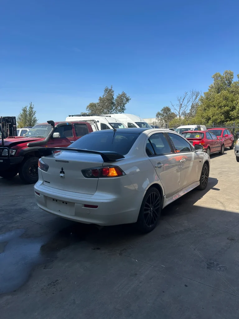 Mitsubishi Lancer 2017 White Auto Petrol
