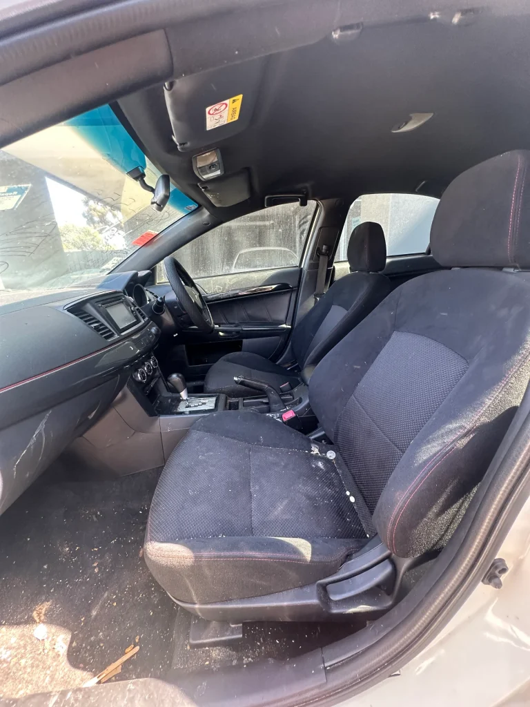 Mitsubishi Lancer 2017 White Auto Petrol