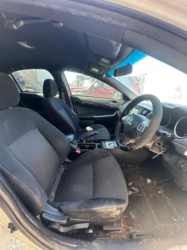 Mitsubishi Lancer 2017 White Auto Petrol