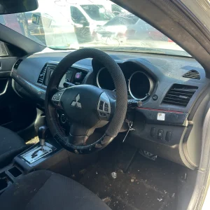 Mitsubishi Lancer 2017 White Auto Petrol