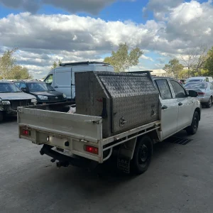 Toyota Hilux 2017 White Man Diesel