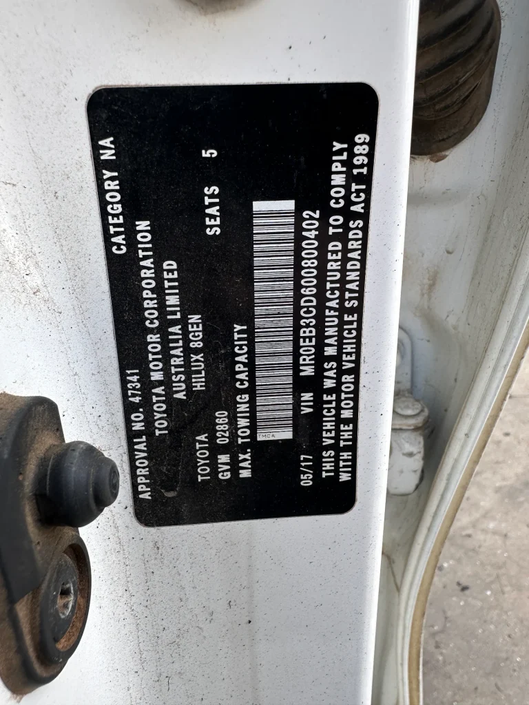 Toyota Hilux 2017 White Man Diesel