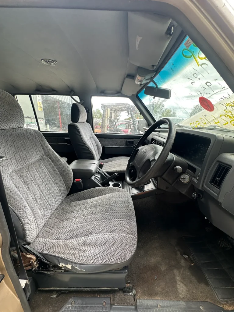 Nissan Patrol 1996 Gold Man Diesel