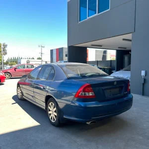 Holden Commodore 2002 Blue Auto Petrol