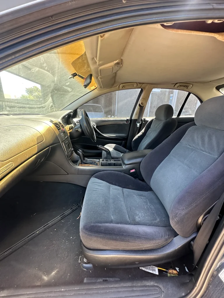 Holden Commodore 2002 Blue Auto Petrol