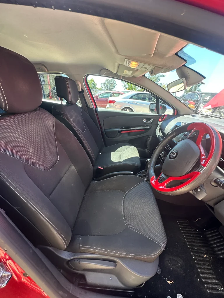 Renault Clio 2013 Red Auto Petrol