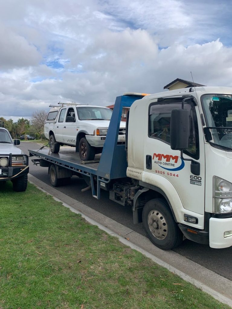 Car removal of broken-down 2001 Ford Courier from Meadow Heights, VIC 3064