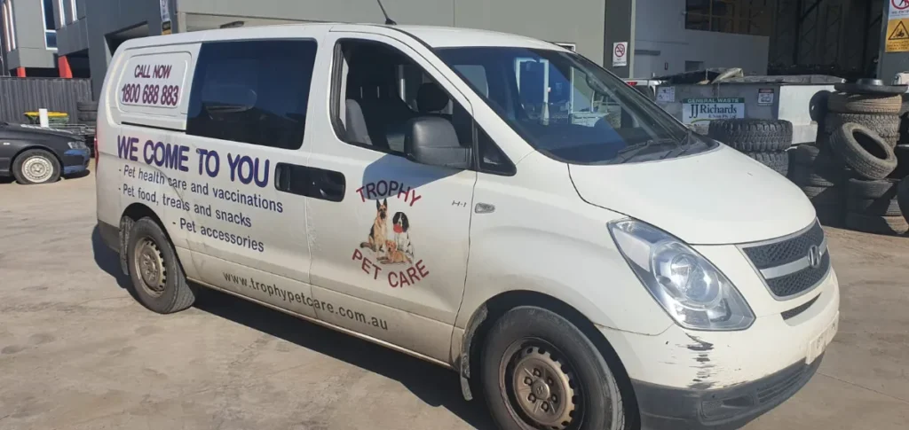 Car Wrecking - HYUNDAI ILOAD 2010